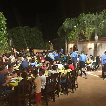 Alloggio per agriturismo Le Quattro Sorelle *